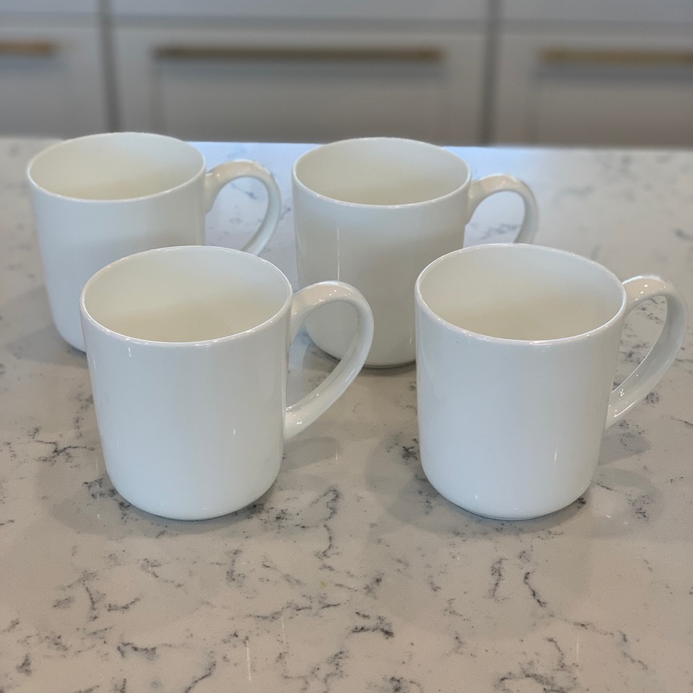 Mikasa Bone China Set or Four Mugs